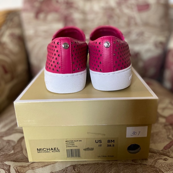 MICHAEL Michael Kors slip on sneakers; Size: 8, Color: hot pink - Picture 3 of 9